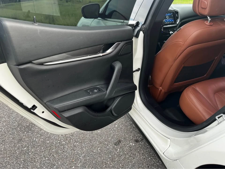 2018 Maserati Ghibli 3rd Gen - Image 12 of 18