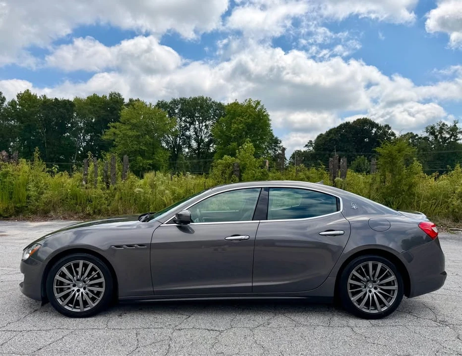 2018 Maserati Ghibli 3rd Gen - Image 2 of 11