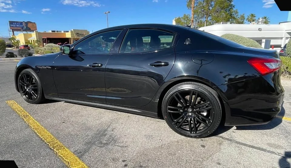 2018 Maserati Ghibli 3rd Gen - Image 8 of 16