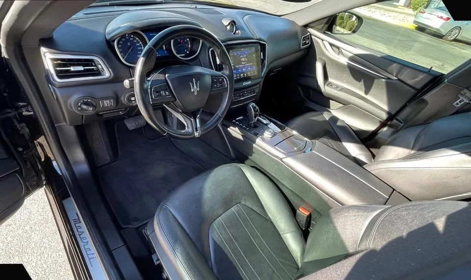 2018 Maserati Ghibli 3rd Gen - Image 9 of 16
