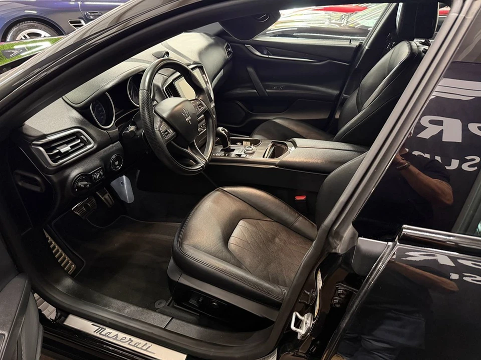 2018 Maserati Ghibli 3rd Gen - Image 12 of 21