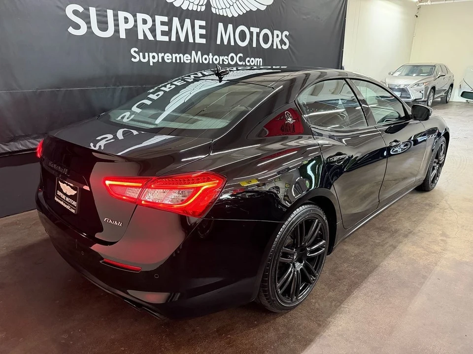2018 Maserati Ghibli 3rd Gen - Image 6 of 12