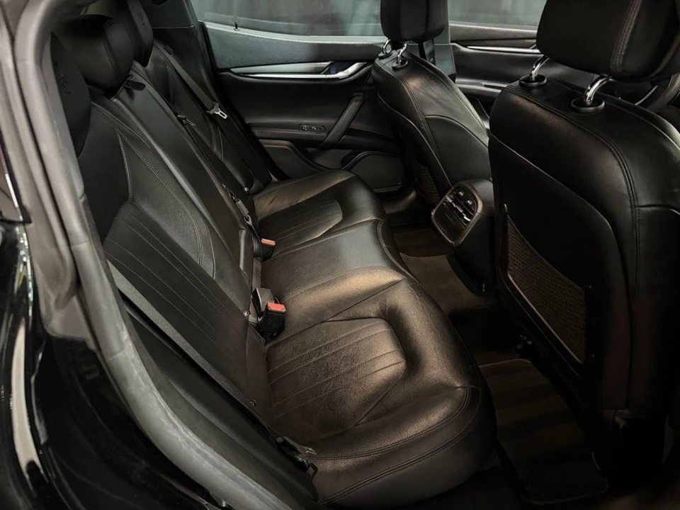 2018 Maserati Ghibli 3rd Gen - Image 17 of 21