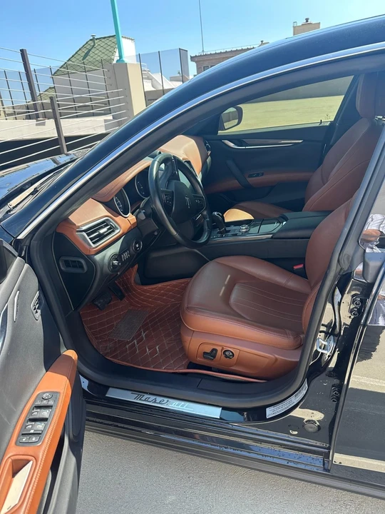 2018 Maserati Ghibli 3rd Gen - Image 15 of 16