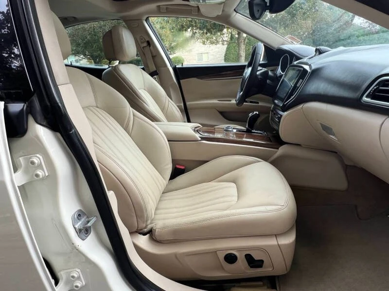 2018 Maserati Ghibli 3rd Gen - Image 17 of 20