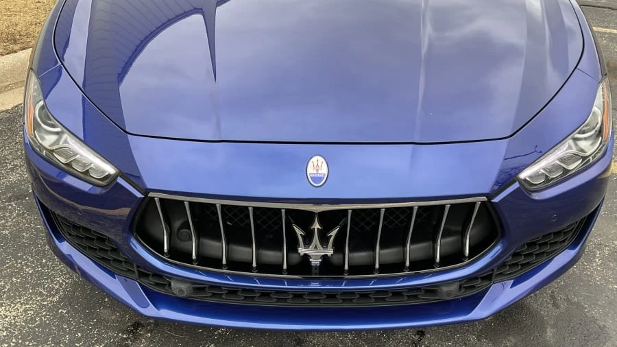 2018 Maserati Ghibli 3rd Gen - Image 9 of 12