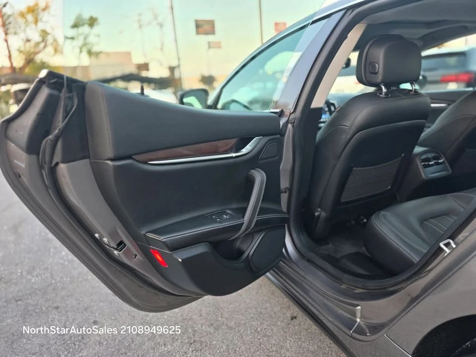 2018 Maserati Ghibli 3rd Gen - Image 13 of 18