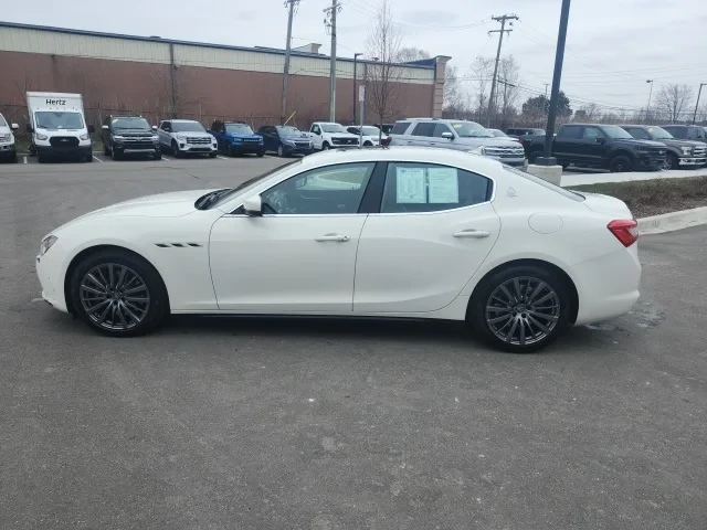 2018 Maserati Ghibli 3rd Gen - Image 7 of 17