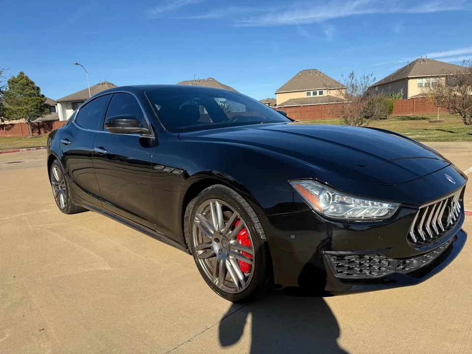 2018 Maserati Ghibli 3rd Gen - Image 3 of 17