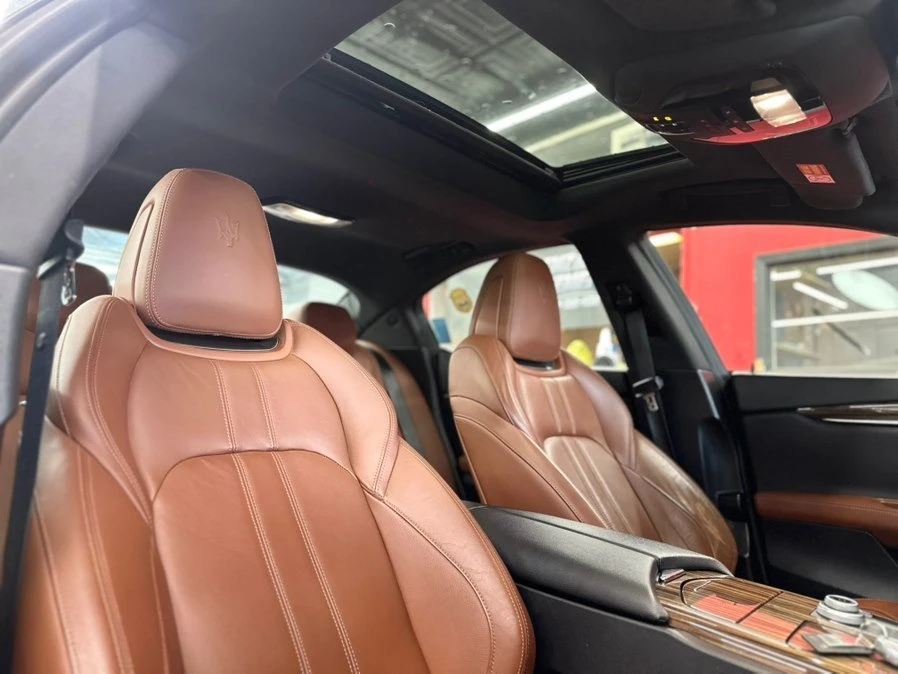 2018 Maserati Ghibli 3rd Gen - Image 16 of 20