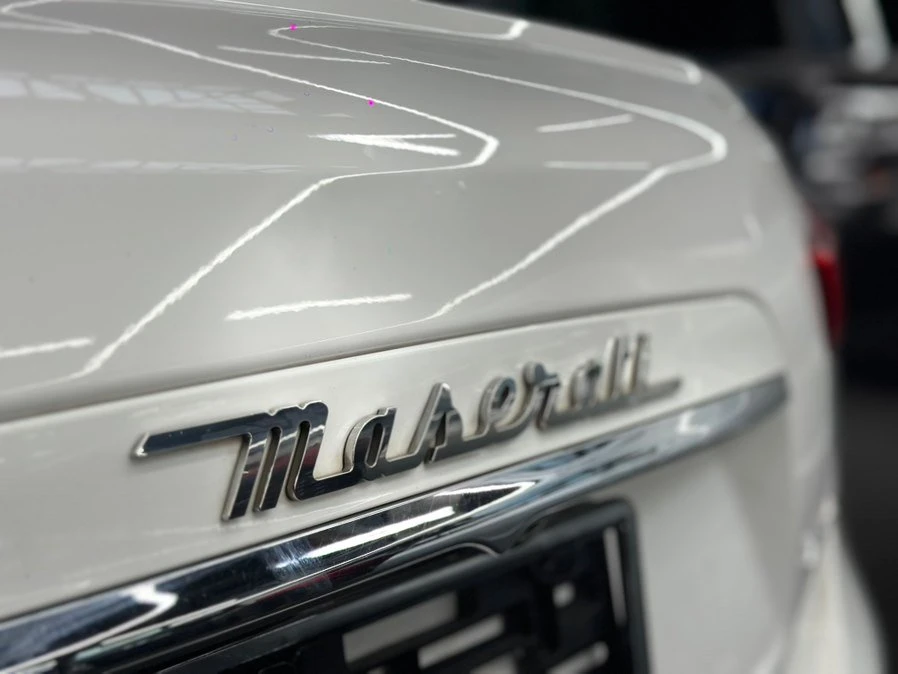 2018 Maserati Ghibli 3rd Gen - Image 10 of 20