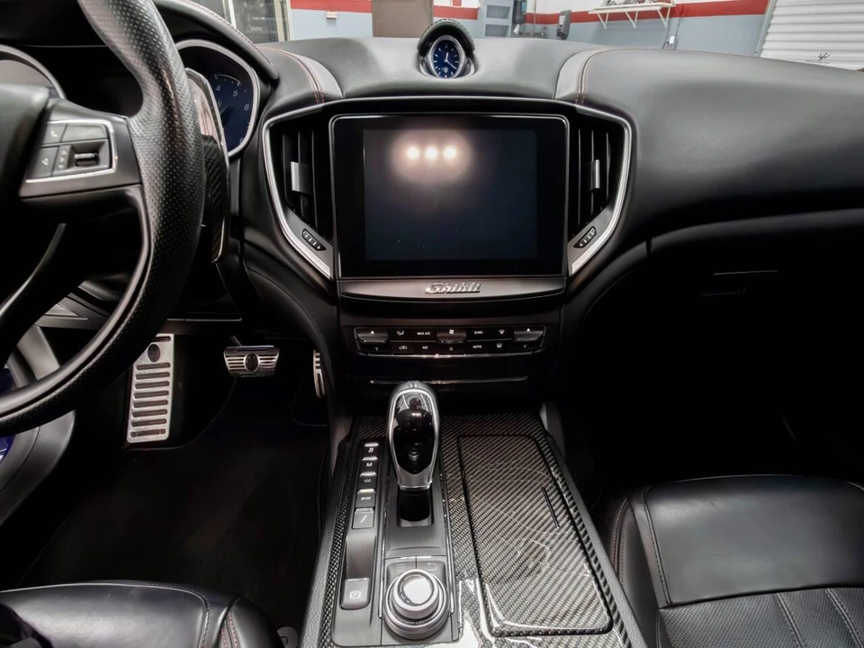 2018 Maserati Ghibli 3rd Gen - Image 25 of 31