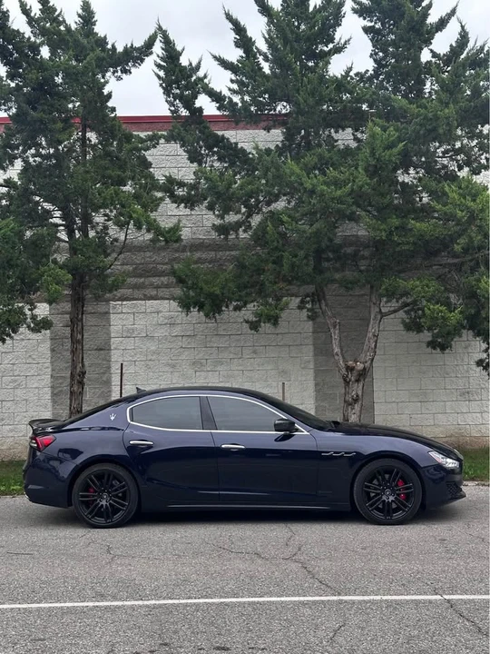 2018 Maserati Ghibli 3rd Gen - Image 12 of 17