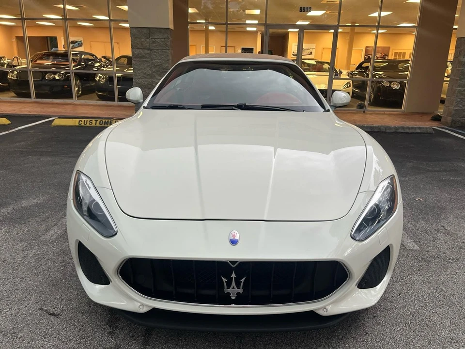 2018 Maserati GranTurismo 1st Gen - Image 27 of 31