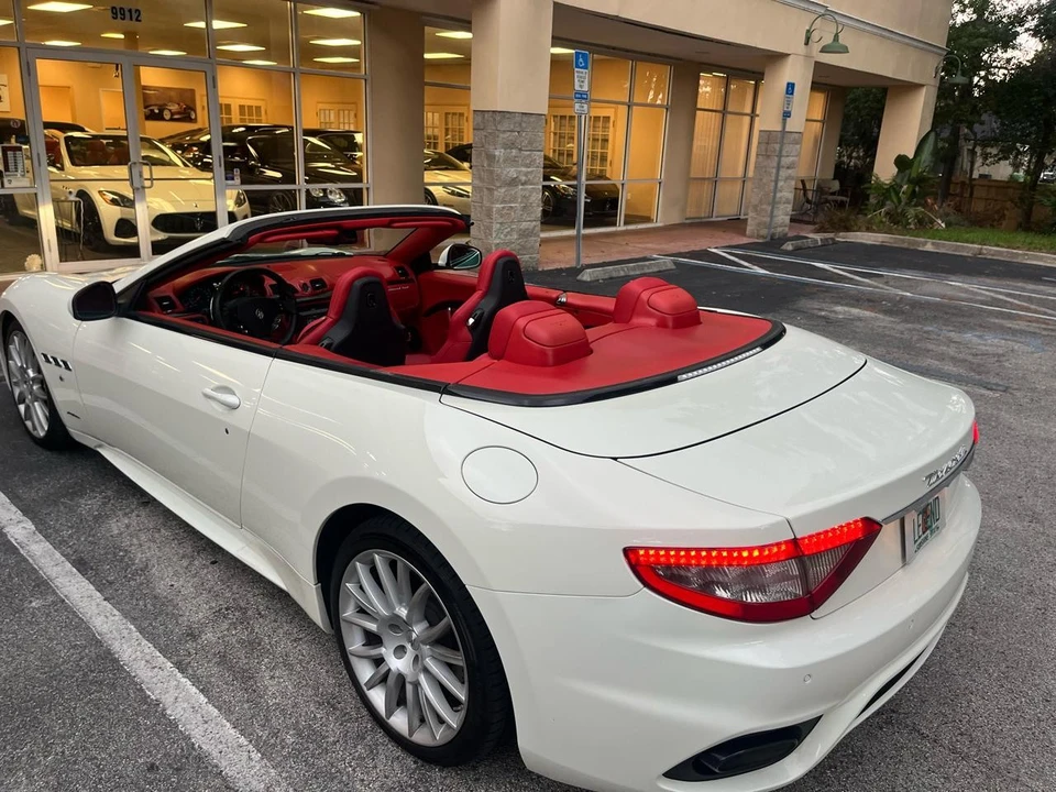 2018 Maserati GranTurismo 1st Gen - Image 9 of 31