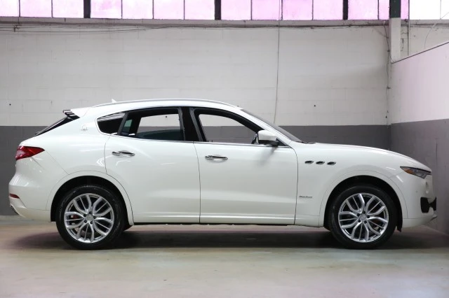 2018 Maserati Levante - Image 4 of 24