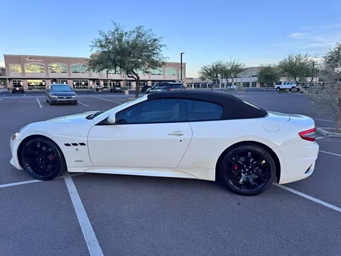 2018 Maserati GranTurismo Convertible 2D