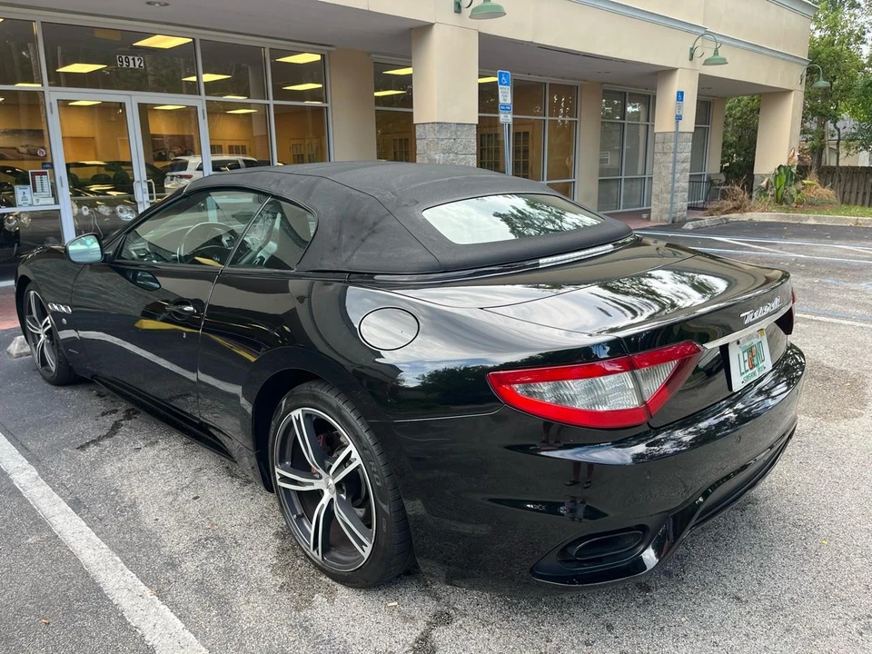 2018 Maserati - Image 19 of 31