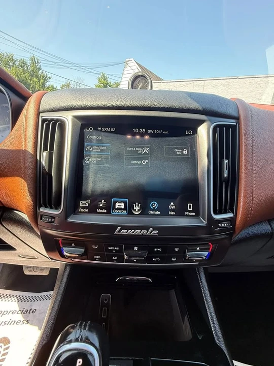 2018 Maserati Levante - Image 16 of 20