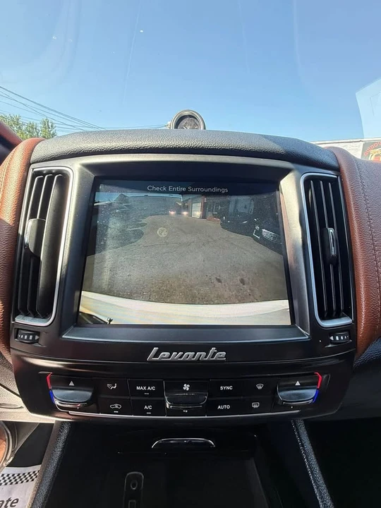 2018 Maserati Levante - Image 18 of 20