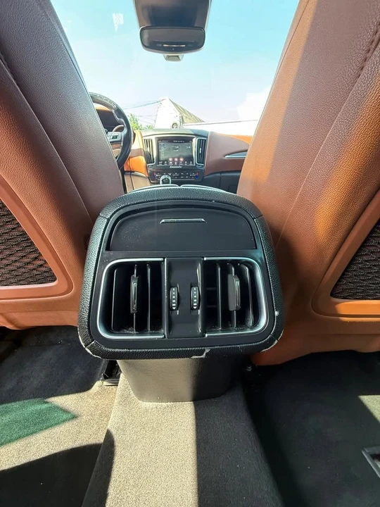 2018 Maserati Levante - Image 14 of 20