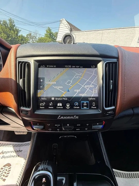 2018 Maserati Levante - Image 17 of 20
