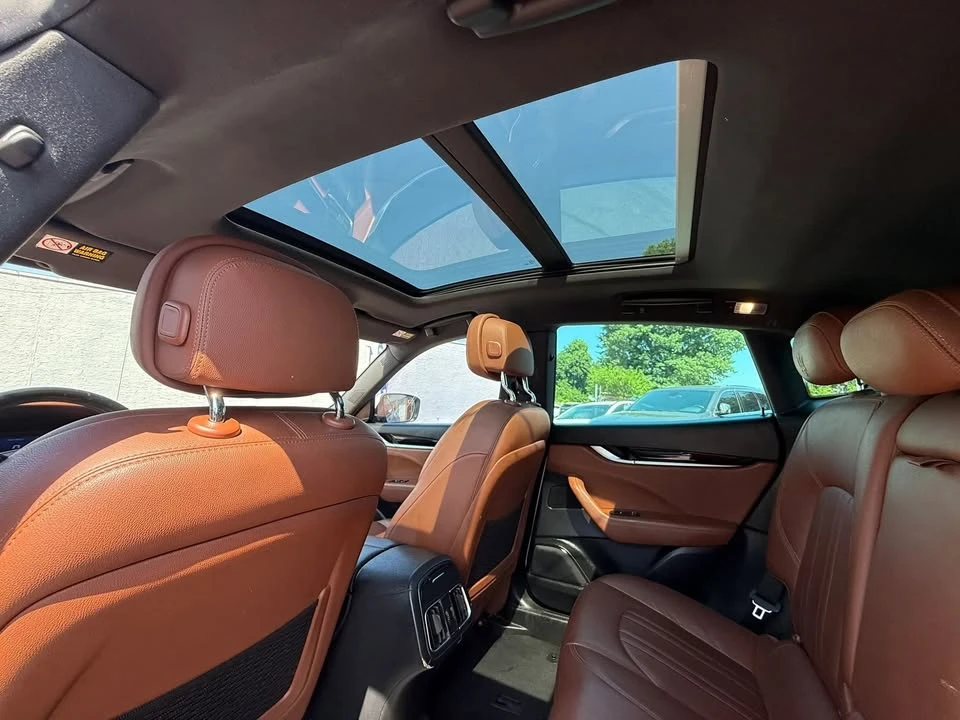 2018 Maserati Levante - Image 11 of 20