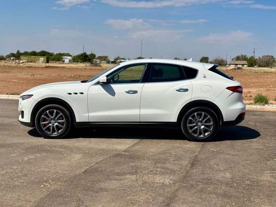 2018 Maserati Levante - Image 9 of 18