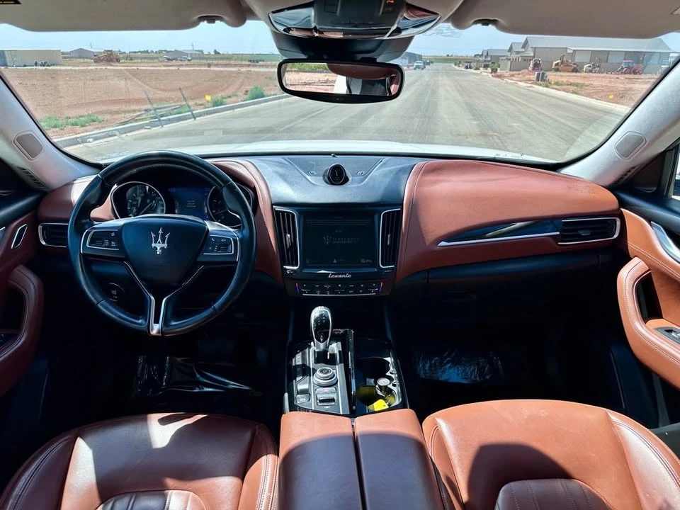 2018 Maserati Levante - Image 17 of 18
