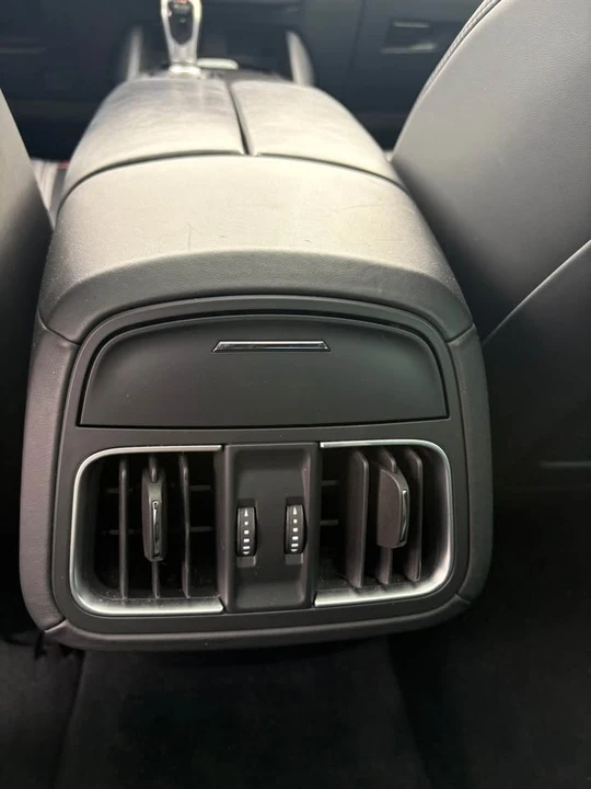 2018 Maserati Levante - Image 18 of 19