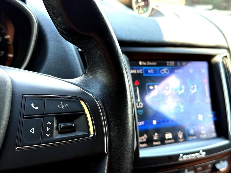 2018 Maserati Levante - Image 15 of 20