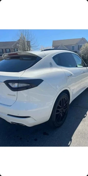 2018 Maserati Levante - Image 10 of 10