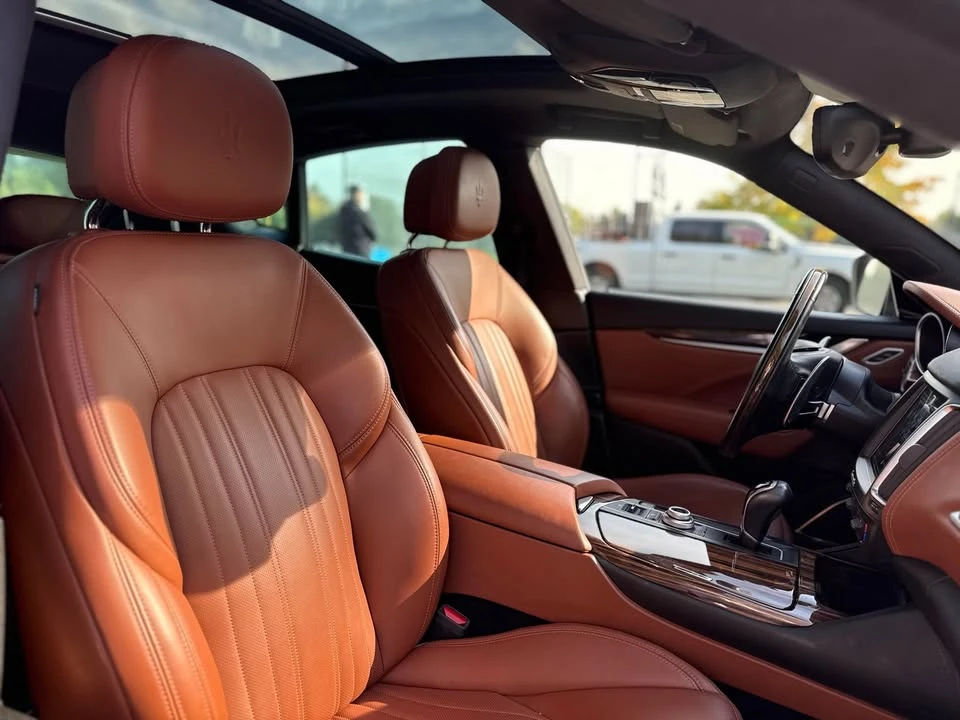 2018 Maserati Levante - Image 9 of 16