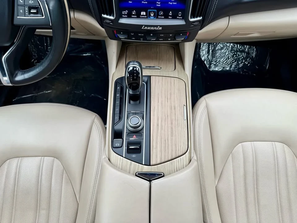 2018 Maserati Levante - Image 18 of 20