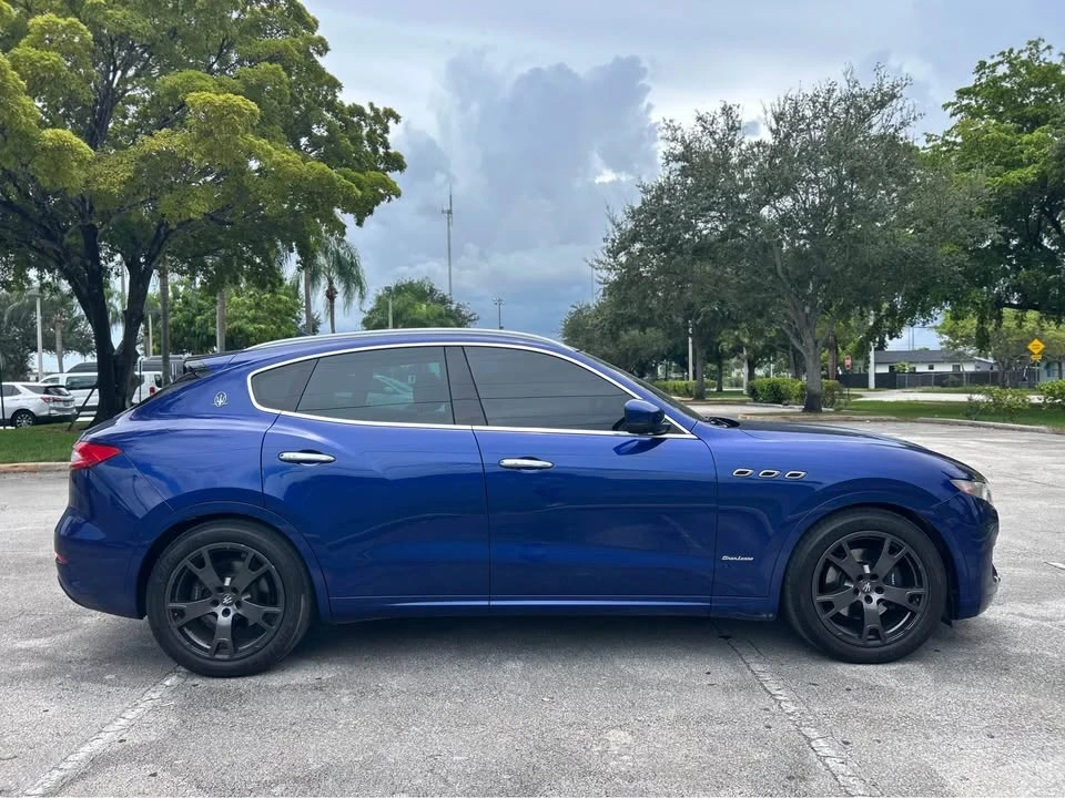 2018 Maserati Levante - Image 7 of 18