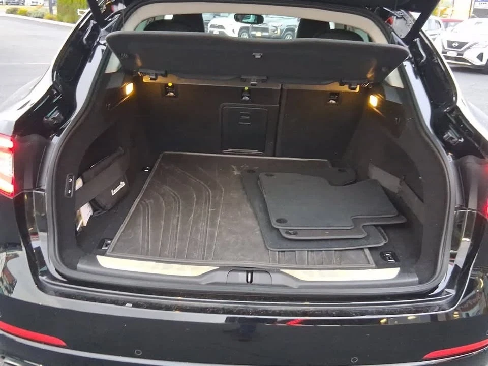 2018 Maserati Levante - Image 18 of 20