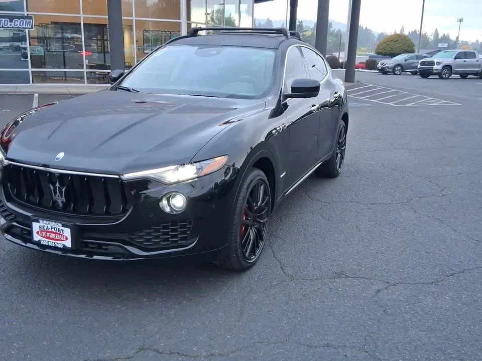 2018 Maserati Levante - Image 2 of 20
