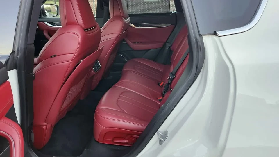 2018 Maserati Levante - Image 14 of 19