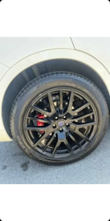 2018 Maserati Levante - Image 8 of 10