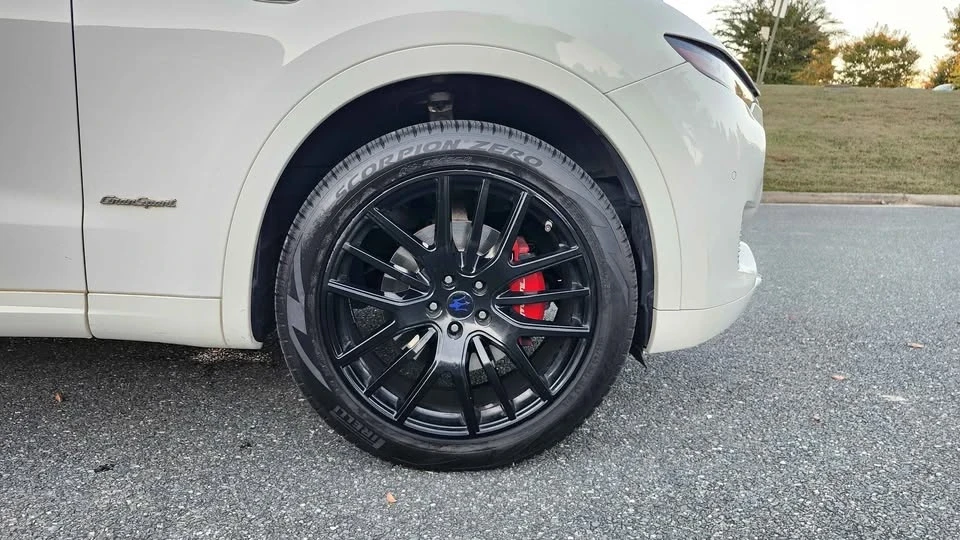 2018 Maserati Levante - Image 12 of 19