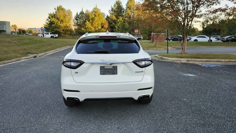 2018 Maserati Levante - Image 4 of 19