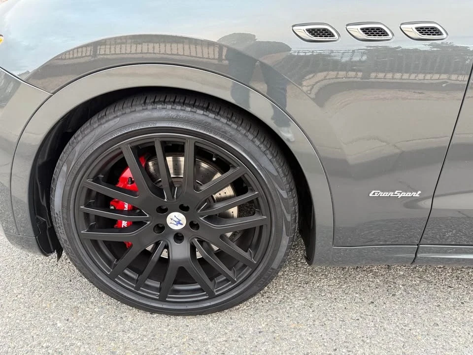 2018 Maserati Levante - Image 7 of 13