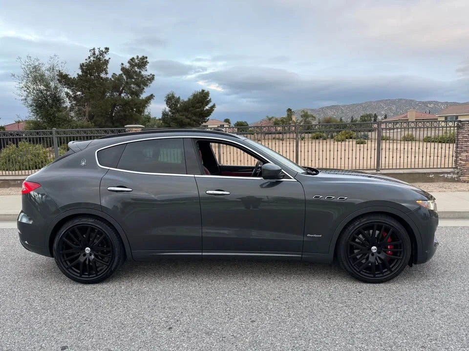 2018 Maserati Levante - Image 5 of 13