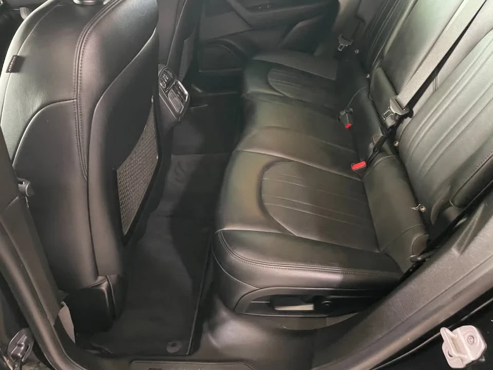 2018 Maserati Levante - Image 14 of 19
