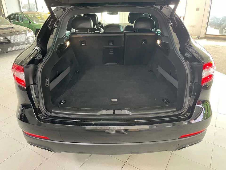 2018 Maserati Levante - Image 7 of 19