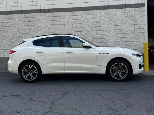 2018 Maserati Levante - Image 16 of 17