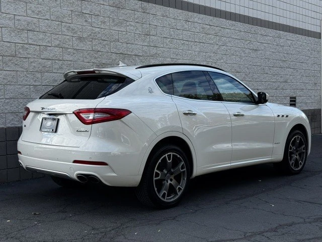 2018 Maserati Levante - Image 3 of 17