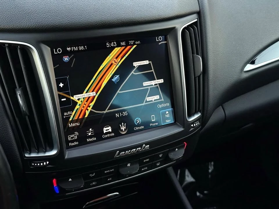 2018 Maserati Levante - Image 14 of 20