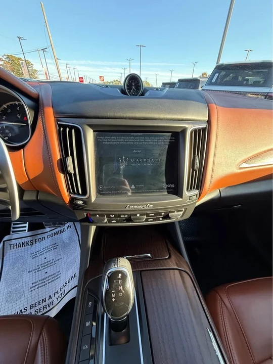 2018 Maserati Levante - Image 11 of 11