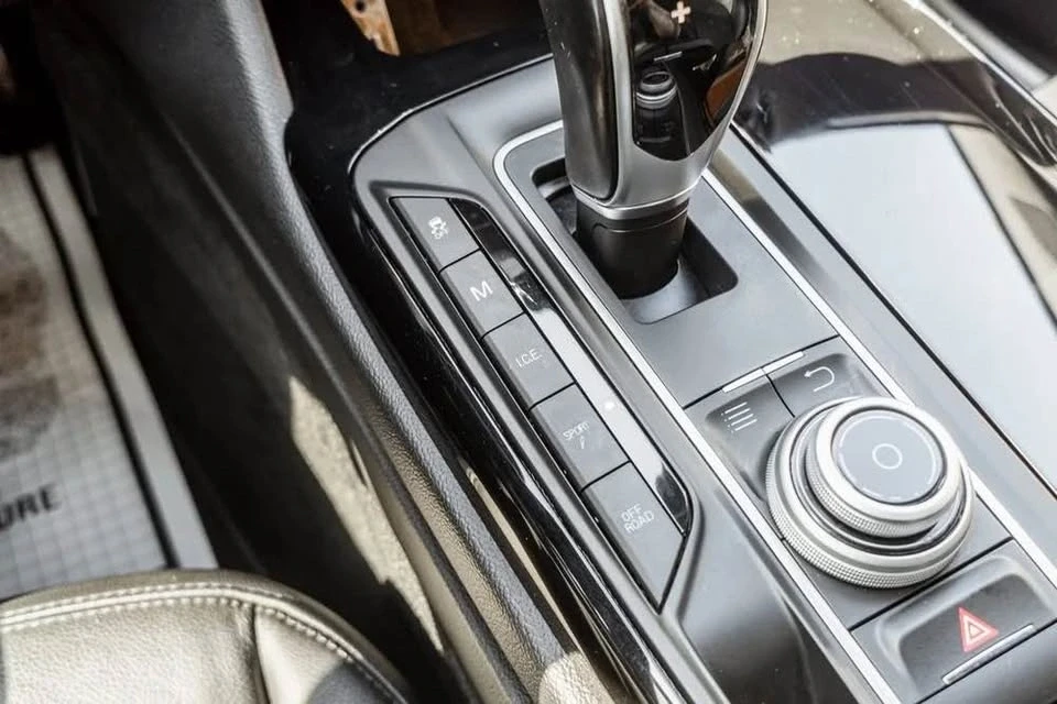 2018 Maserati Levante - Image 15 of 19